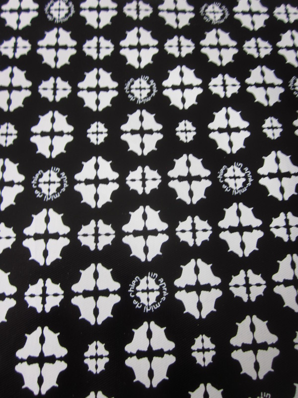 Tissu enduit motifs réf 50Tissu enduit motifs bi-couleur noir et blanc